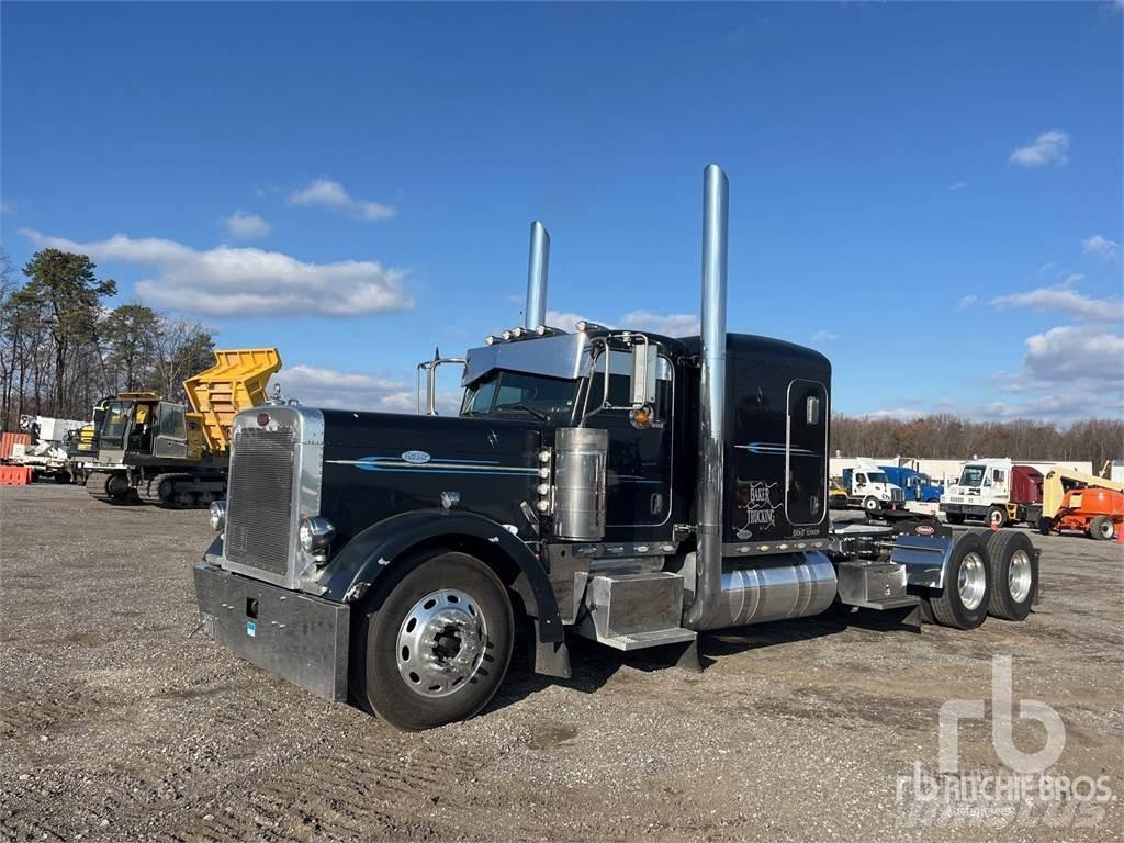 Peterbilt 379 Prime Movers