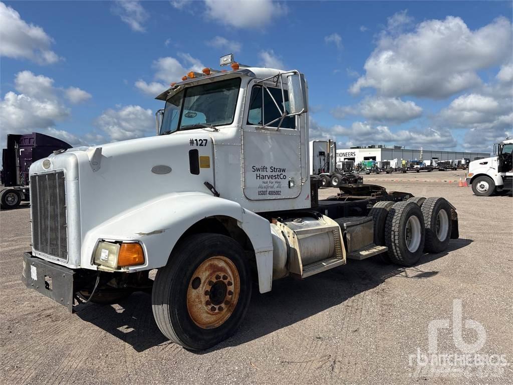 Peterbilt 385 Prime Movers