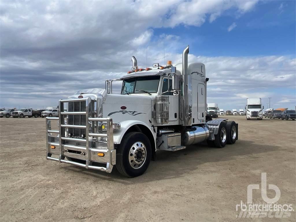 Peterbilt 389 Prime Movers