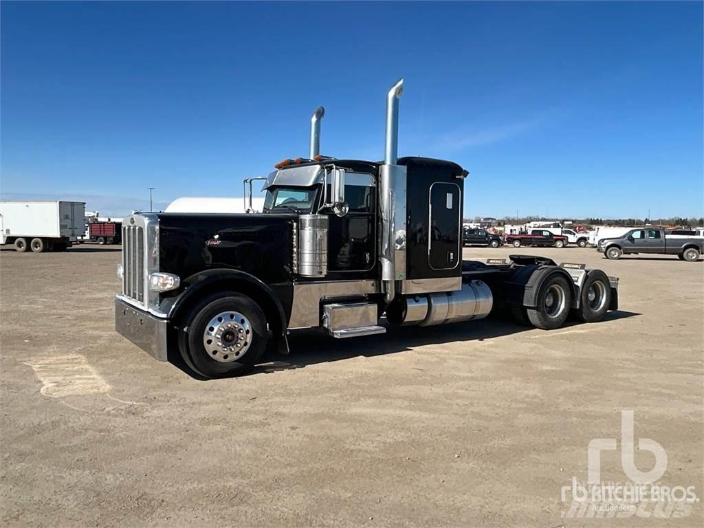 Peterbilt 389 Prime Movers