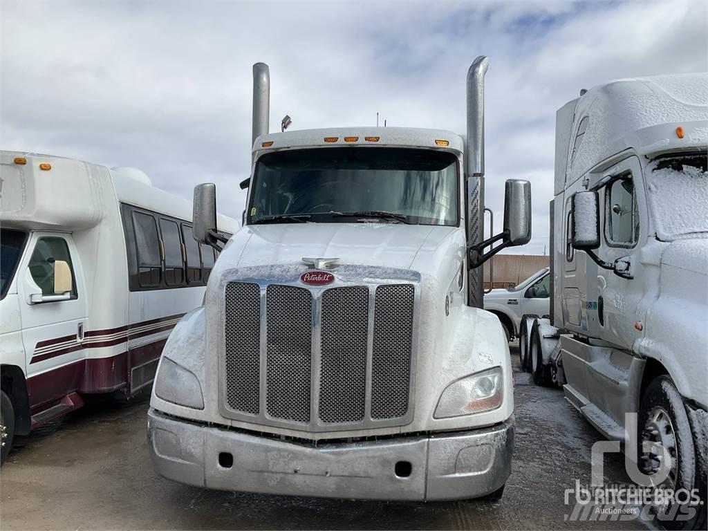 Peterbilt 579 Prime Movers