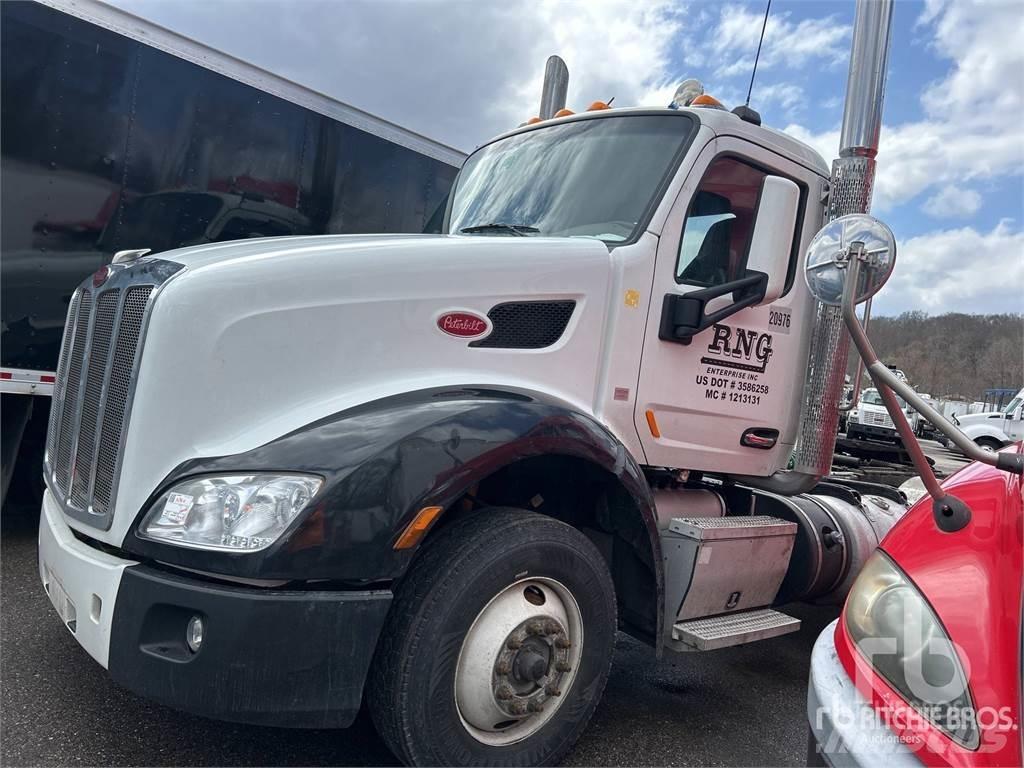 Peterbilt 579 Prime Movers