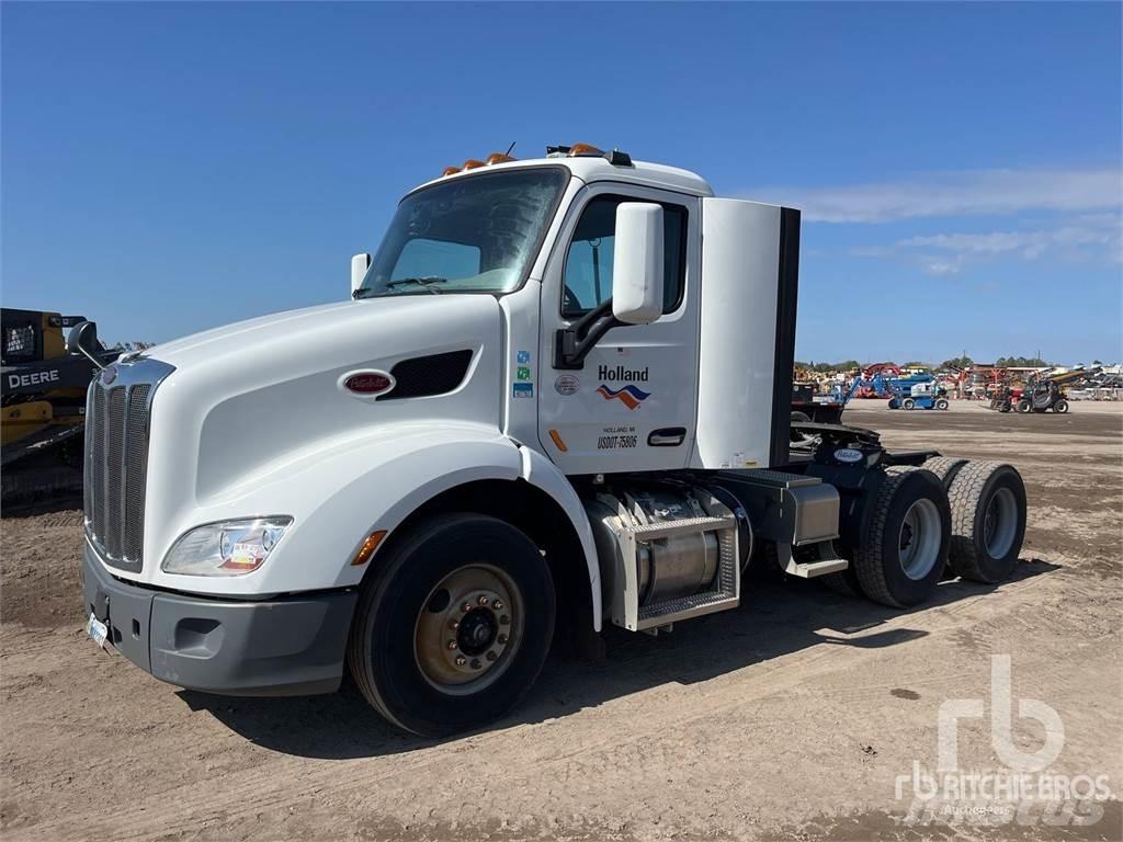 Peterbilt 579 Prime Movers