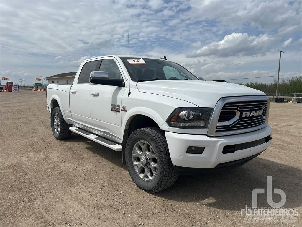 RAM 3500 Pick up/Dropside
