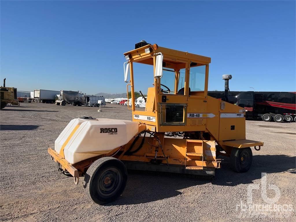 Rosco 4850 Indoor sweepers