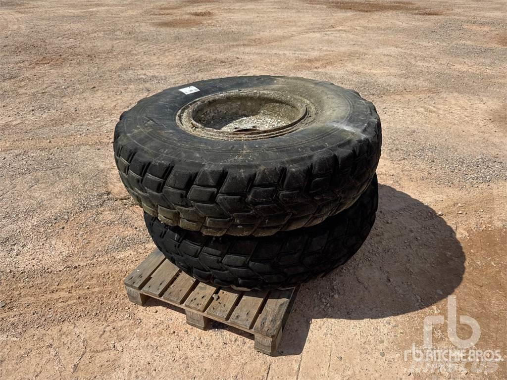  Roue Tyres, wheels and rims