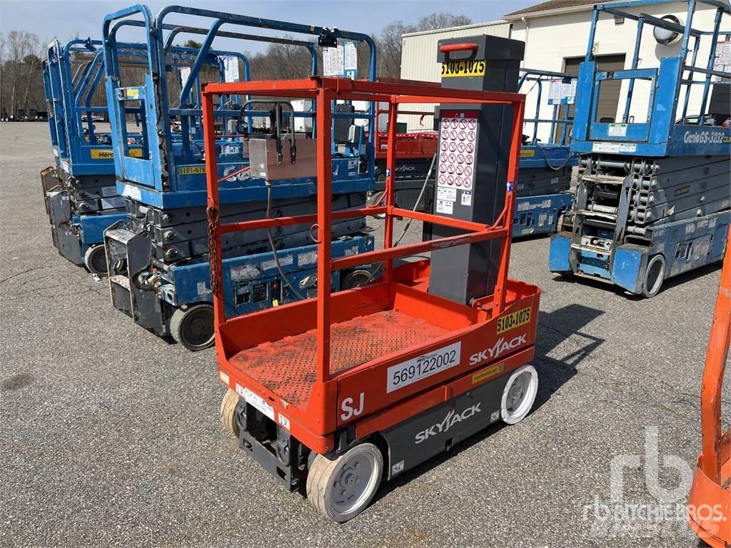 SkyJack SJ12 Articulated boom lifts