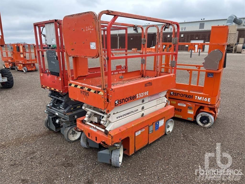 Snorkel S3219E Articulated boom lifts