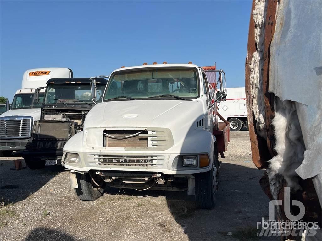 Sterling M7500 Flatbed / Dropside trucks