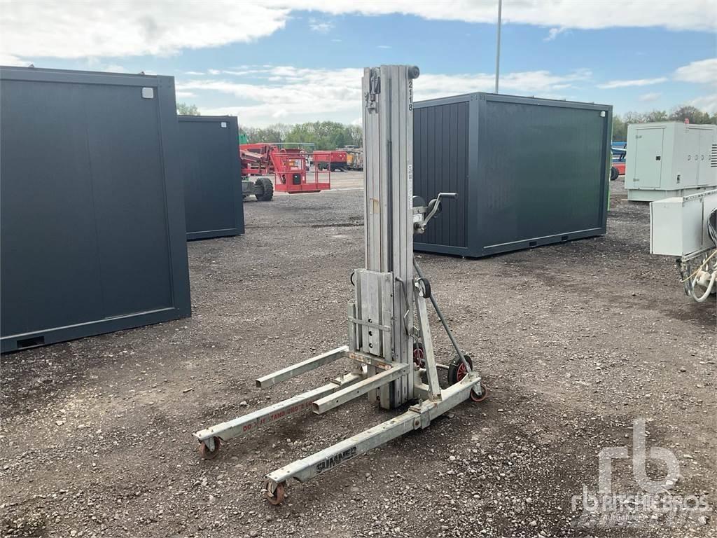 Sumner 2118 Hoists and material elevators