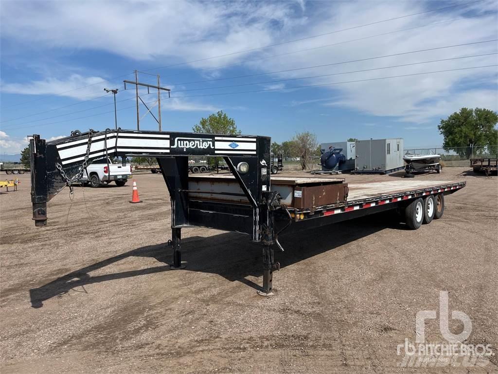 Superior 3SD7M Flatbed/Dropside semi-trailers