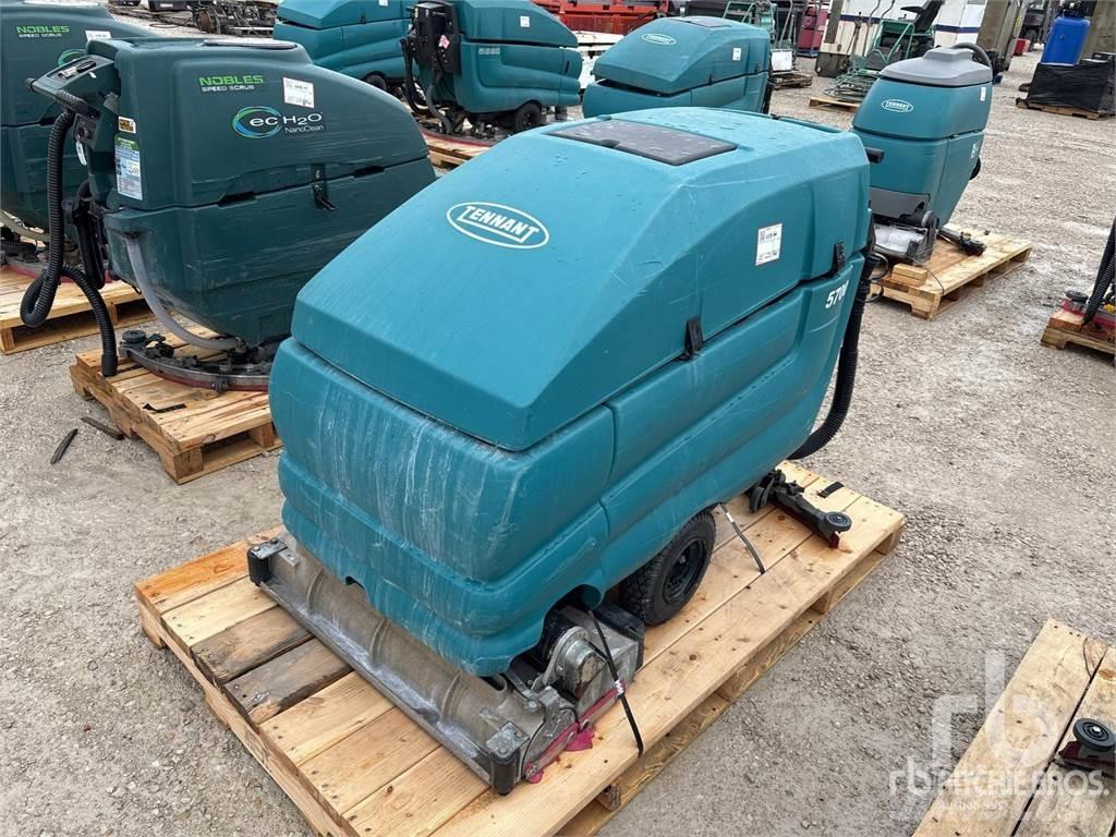 Tennant 5700 Sweepers