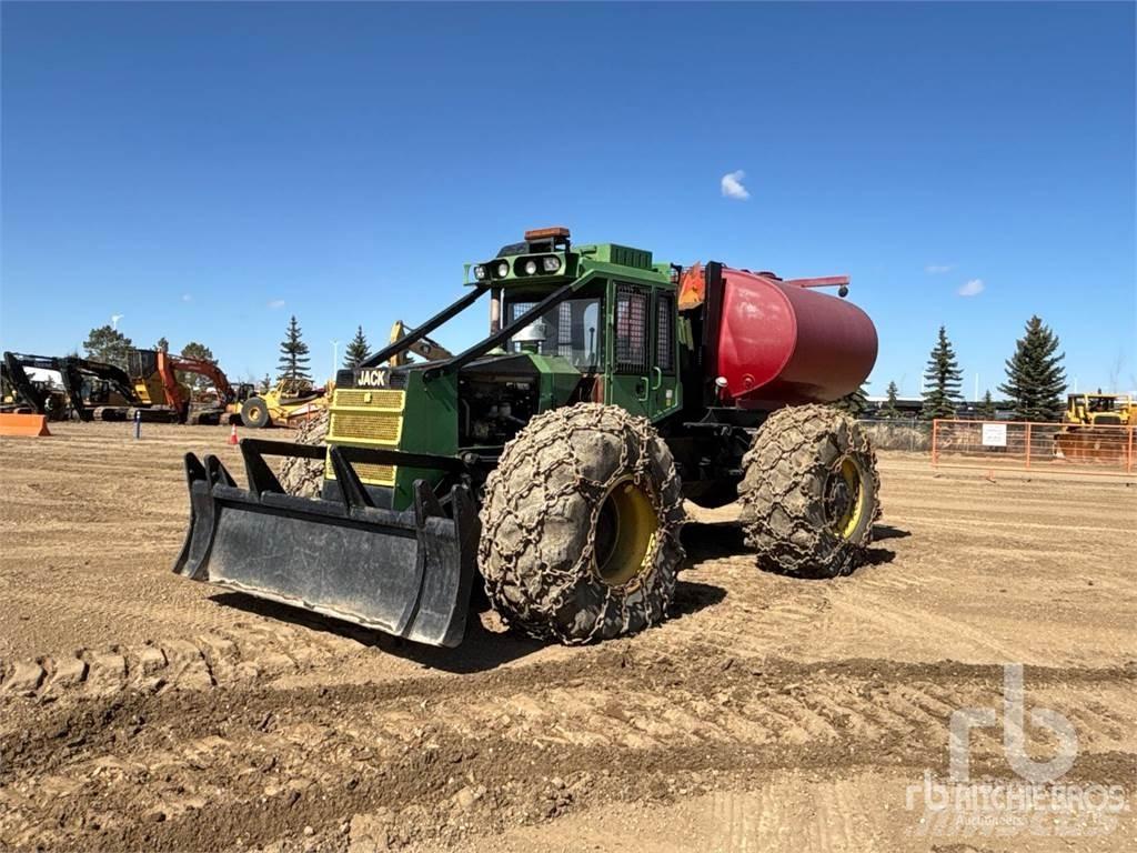 Timberjack 480B Skidders