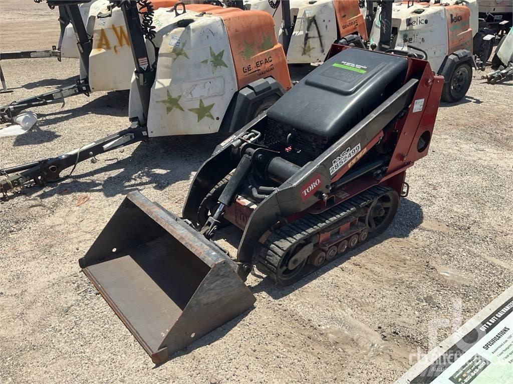 Toro TX427 Skid steer loaders