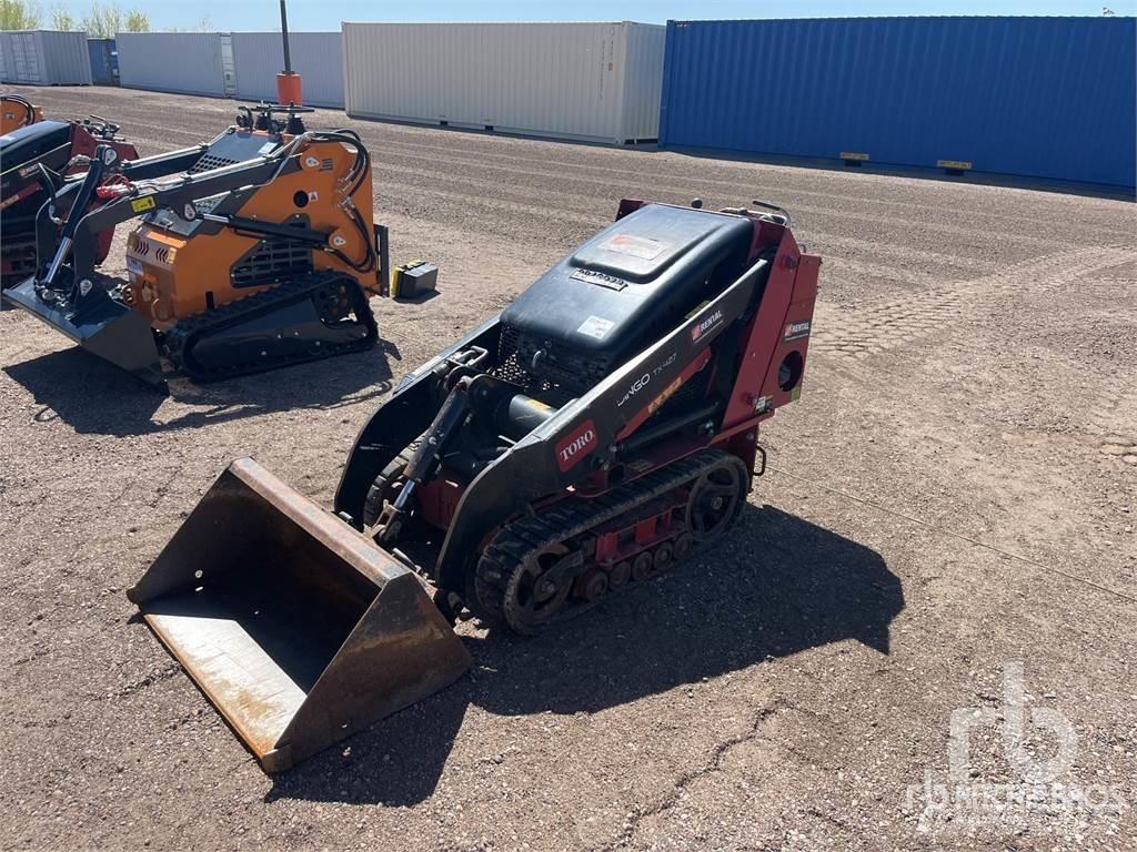 Toro TX427 Skid steer loaders