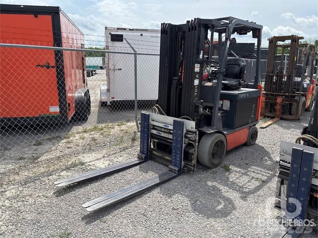 Toyota 8FBCU30 Electric forklift trucks