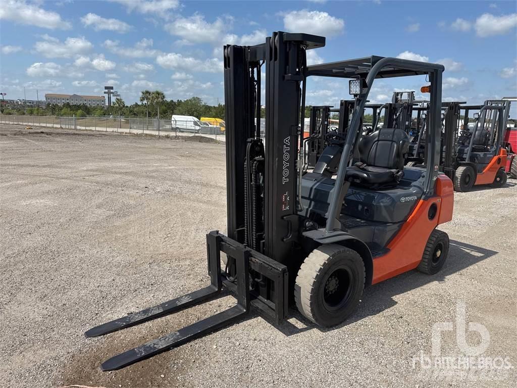 Toyota 8FDU20 Diesel trucks
