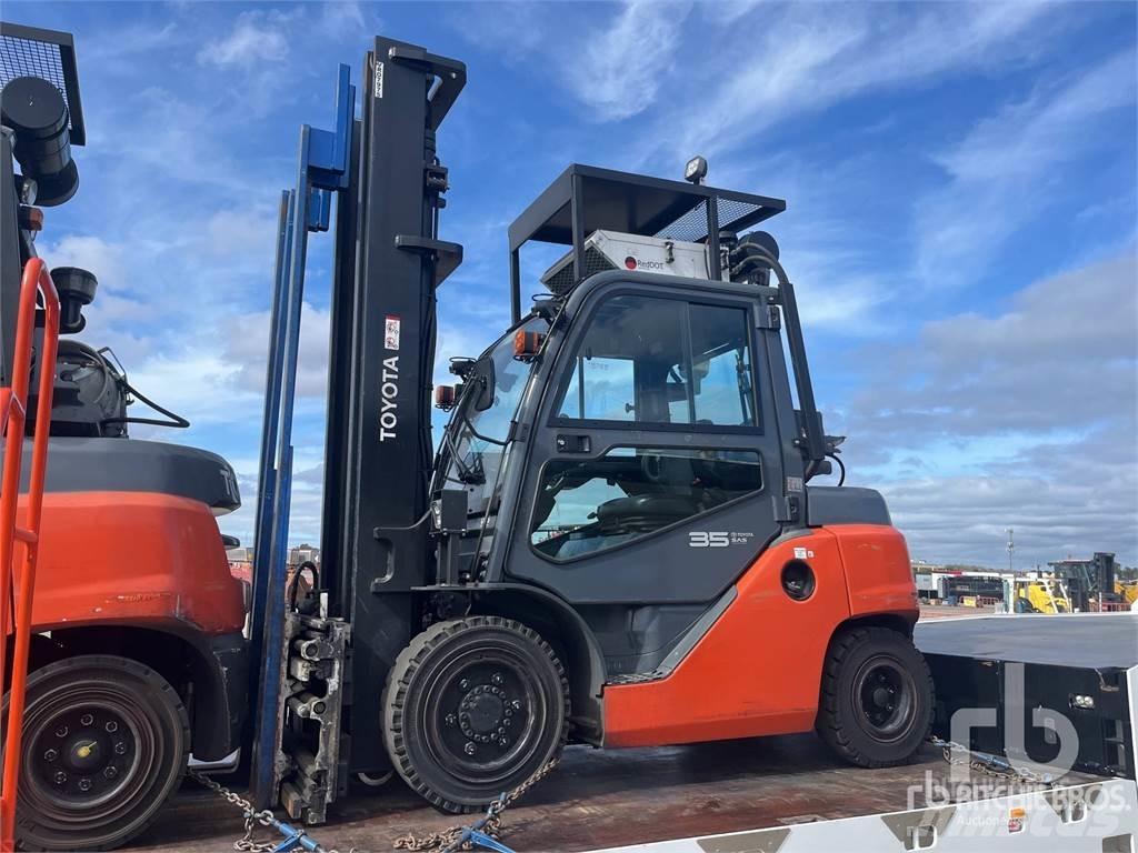 Toyota 8FG35N Diesel trucks