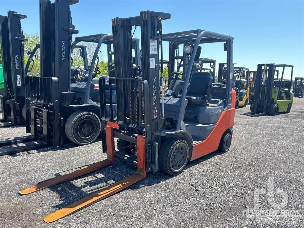 Toyota 8FGCU25 Diesel trucks