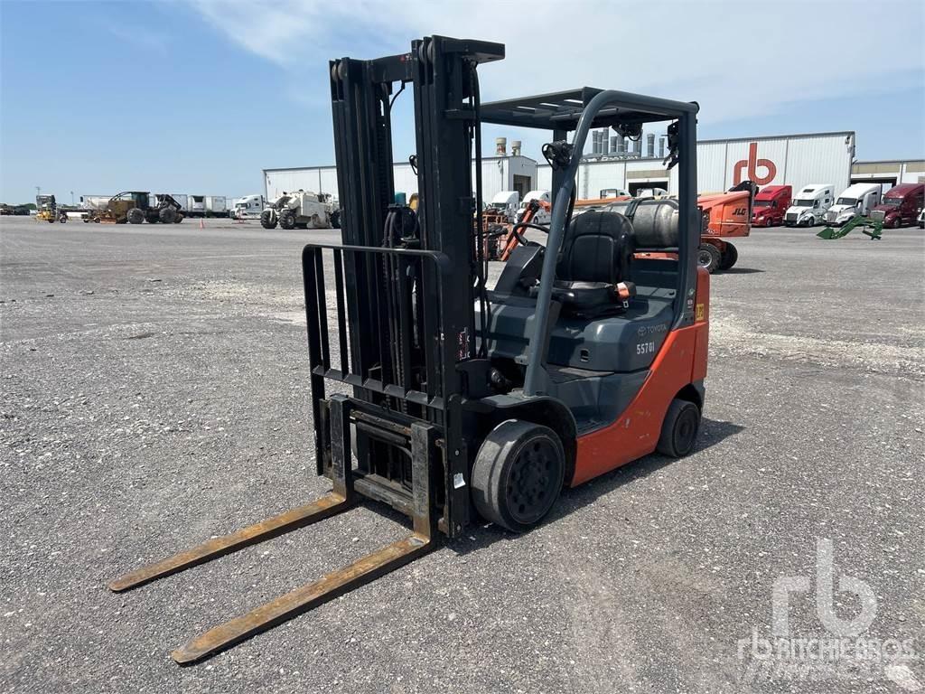 Toyota 8FGCU25 Diesel trucks