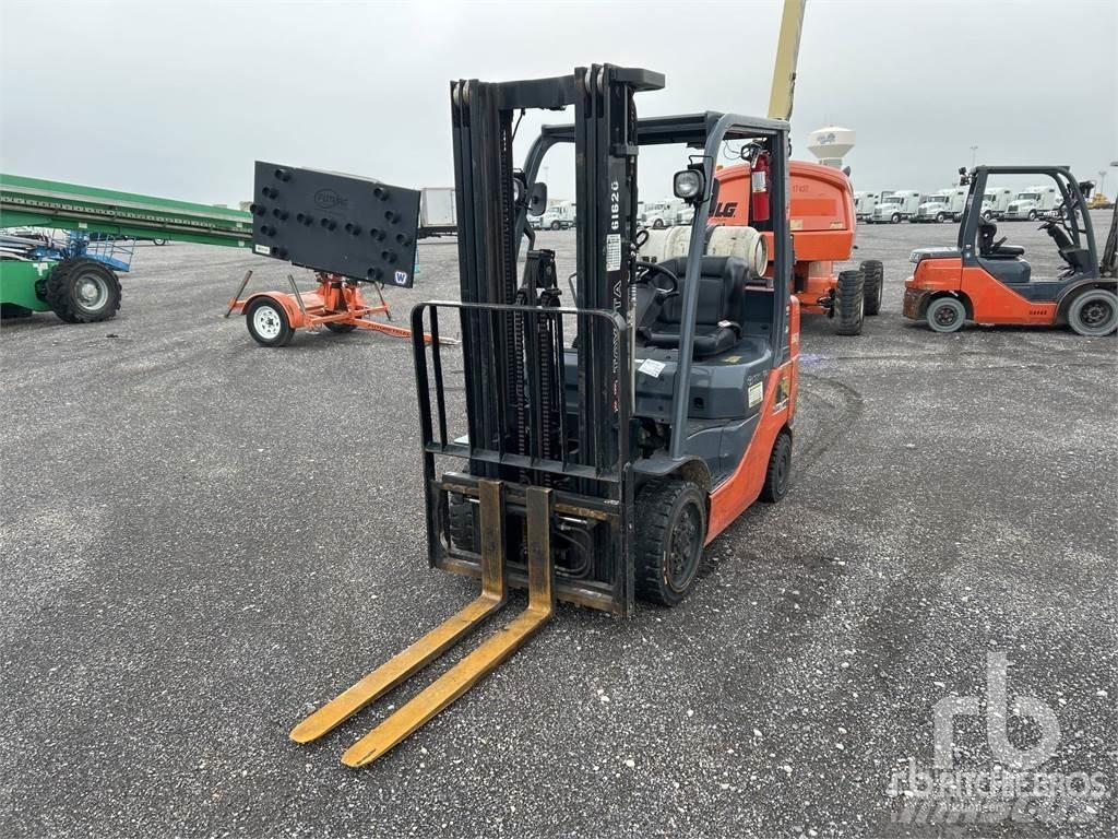 Toyota 8FGCU25 Diesel trucks
