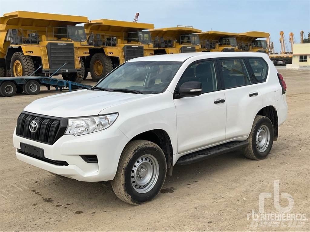 Toyota PRADO Pick up/Dropside