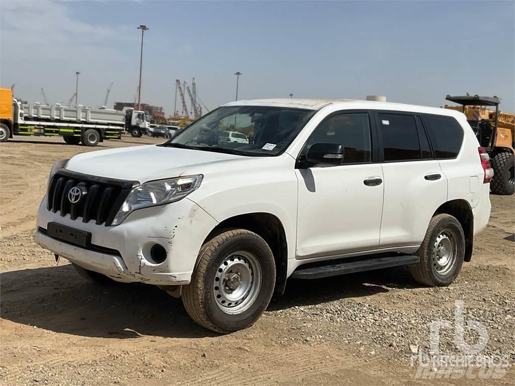 Toyota PRADO Pick up/Dropside