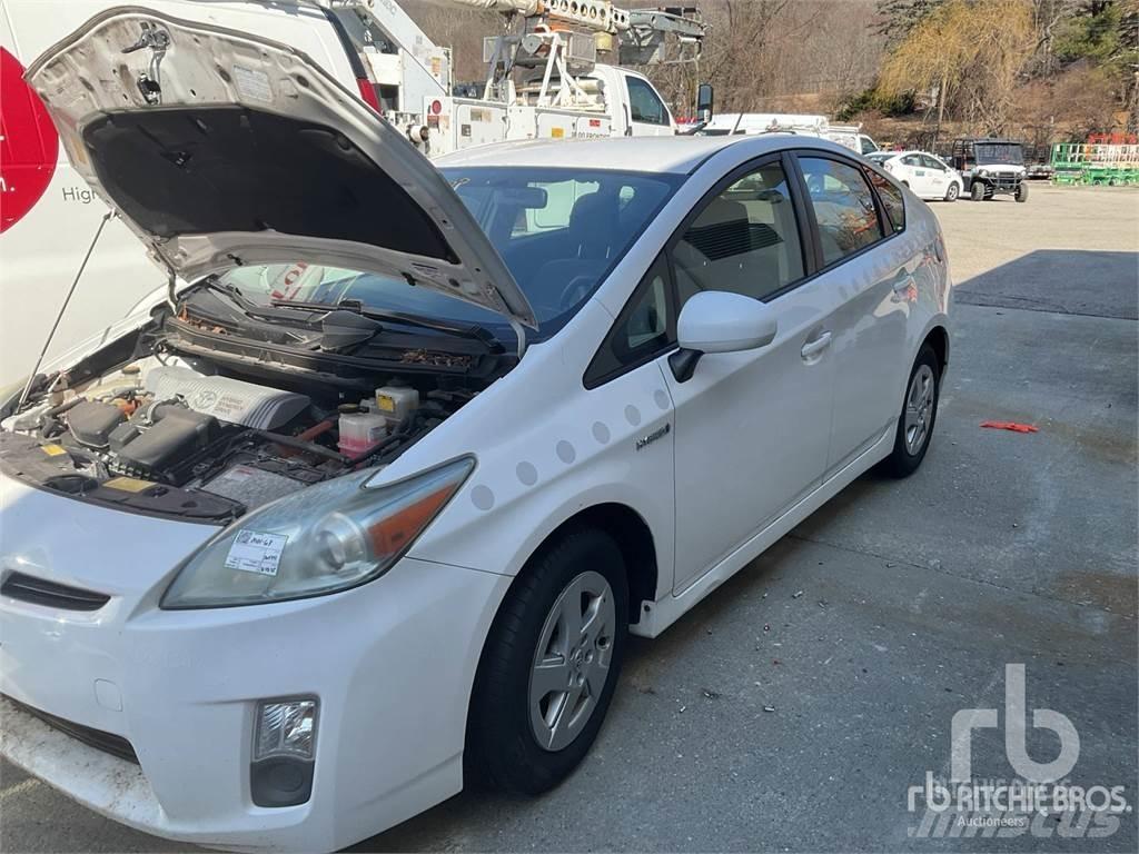 Toyota PRIUS Cars