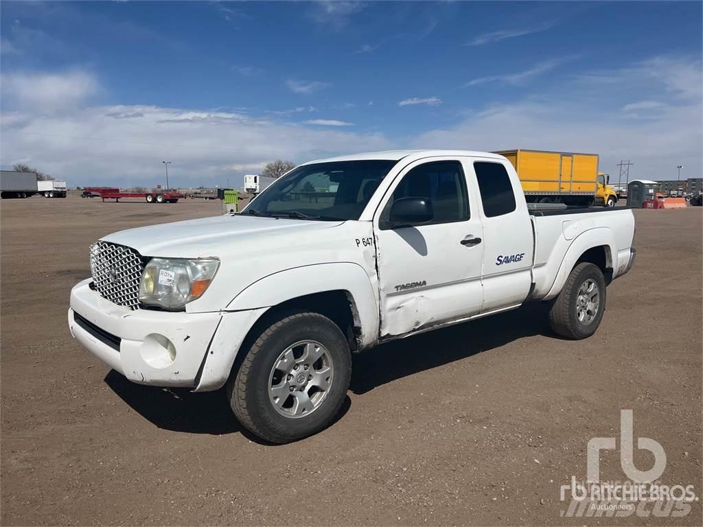 Toyota TACOMA Pick up/Dropside
