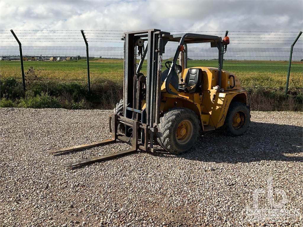 Uromac DTH2500D Rough terrain truck