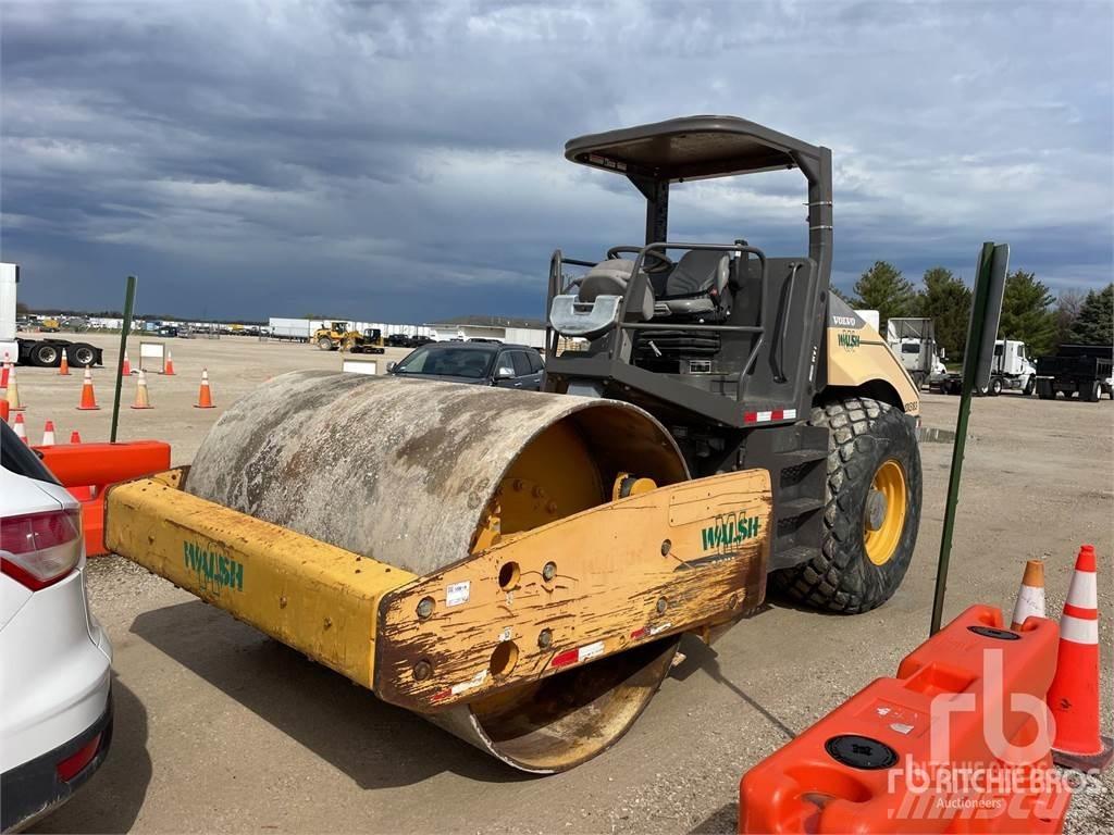 Volvo SD115 Twin drum rollers