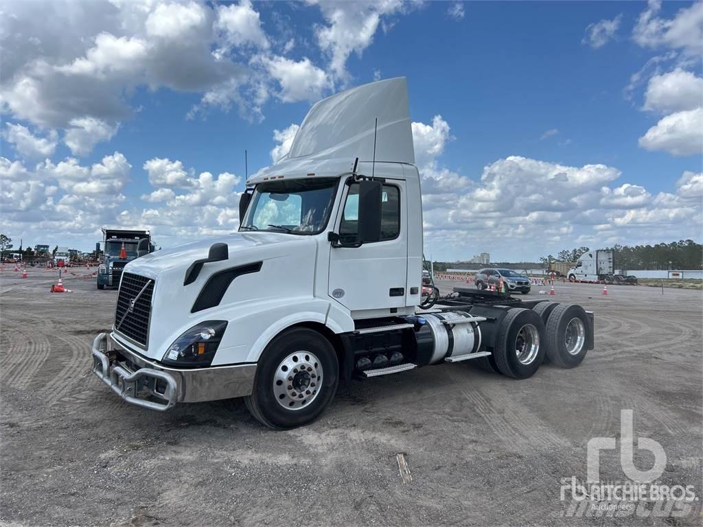 Volvo VNL300 Prime Movers