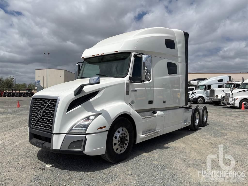 Volvo VNL64760 Prime Movers
