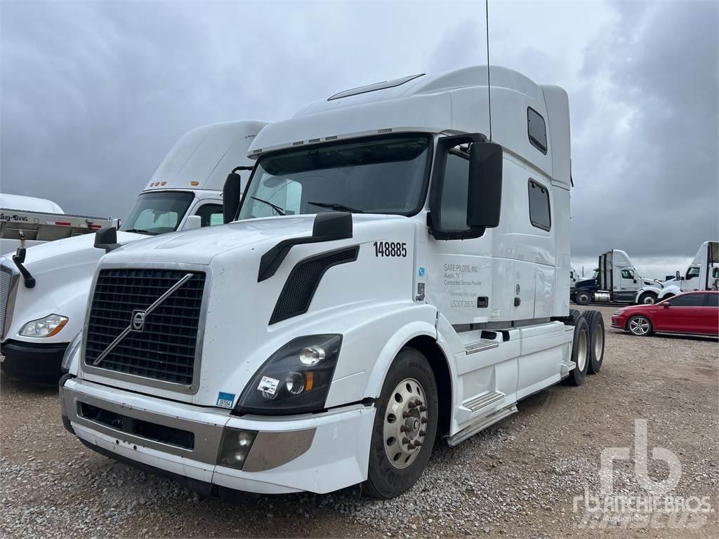 Volvo VNL670 Prime Movers