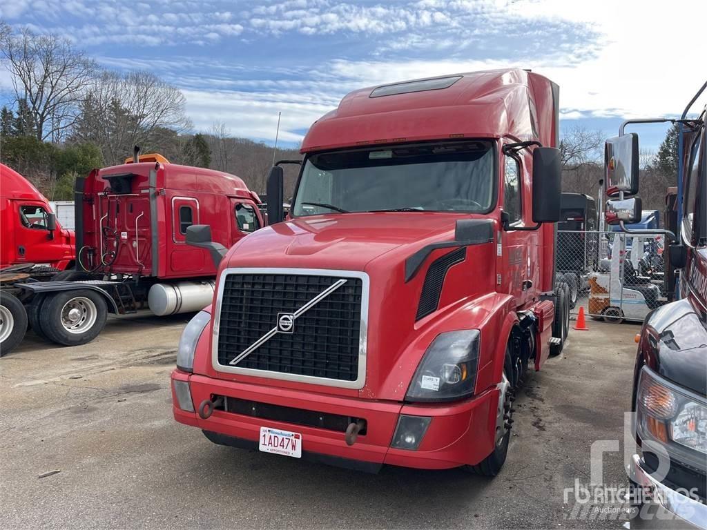 Volvo VNL670 Prime Movers