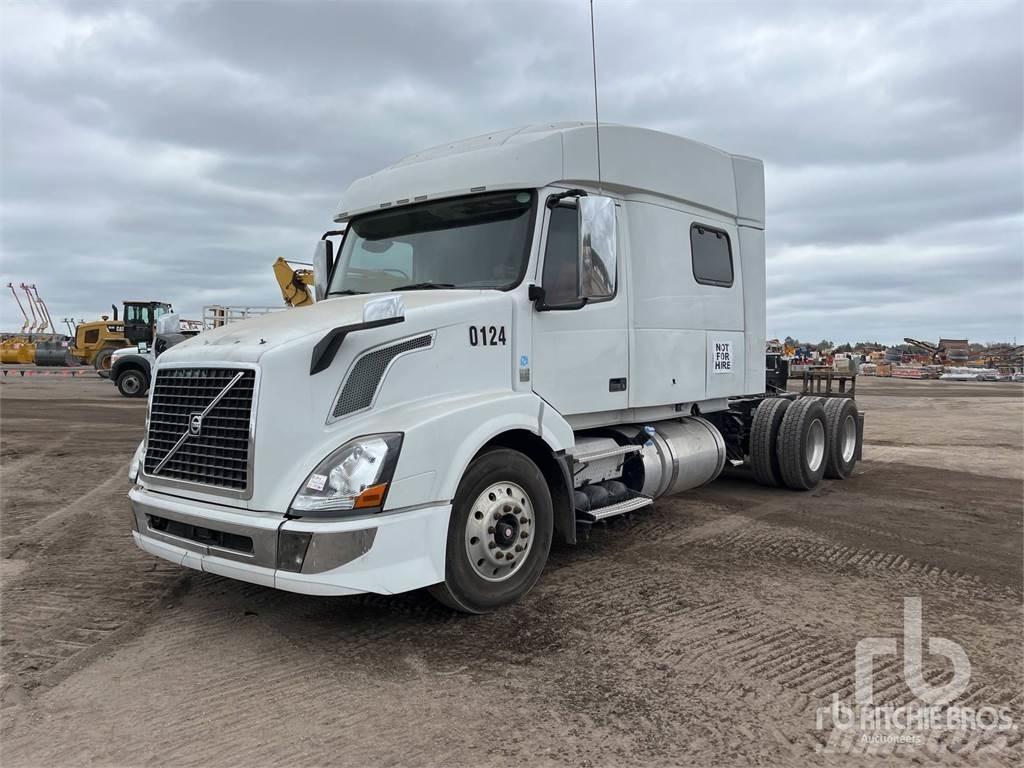 Volvo VNL730 Prime Movers