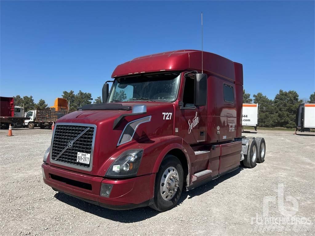 Volvo VNL740 Prime Movers