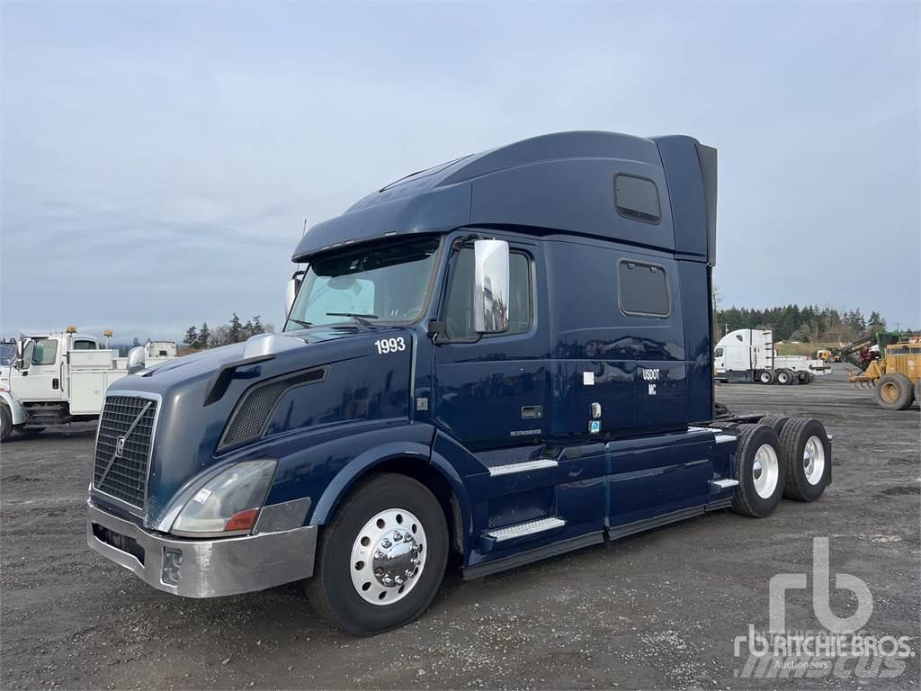 Volvo VNL780 Prime Movers