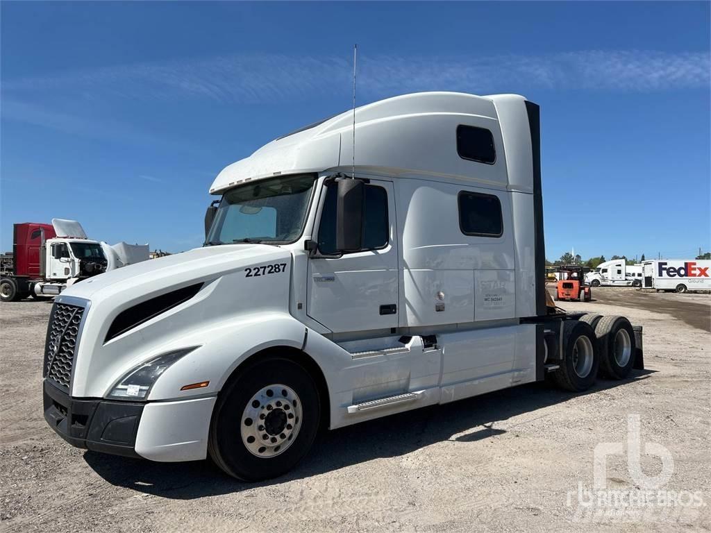 Volvo VNL860 Prime Movers