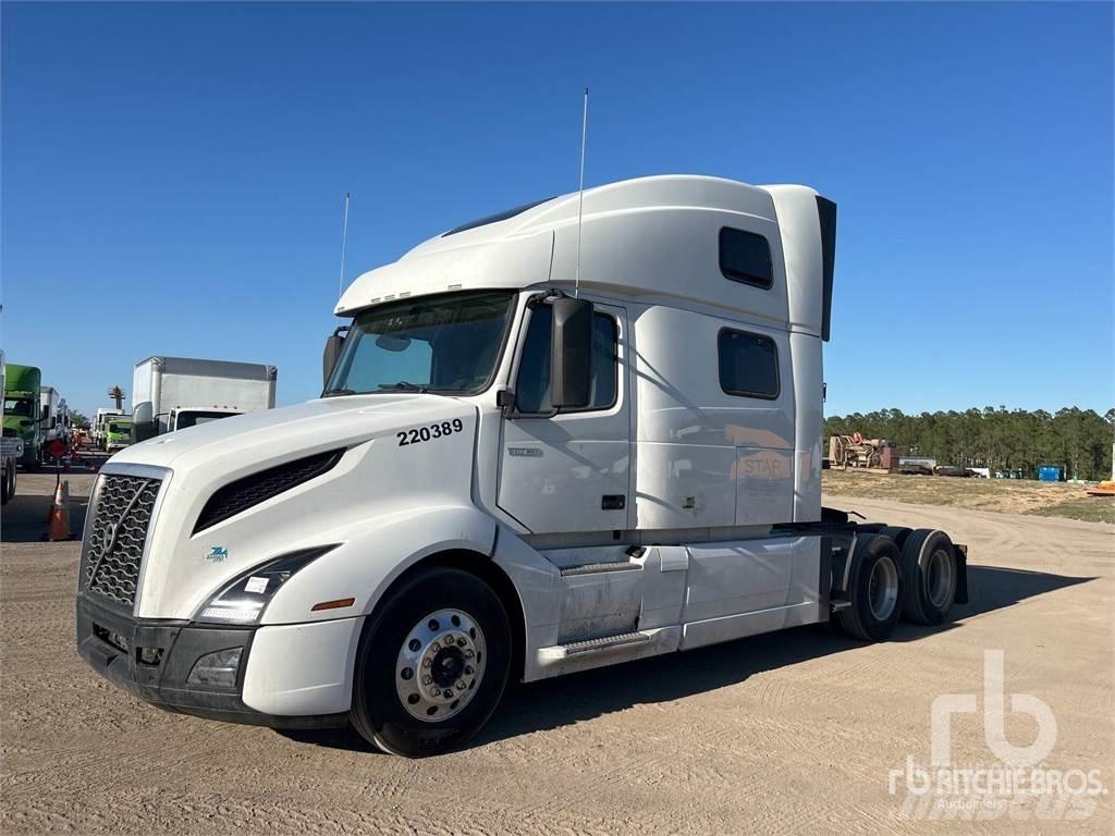 Volvo VNL860 Prime Movers