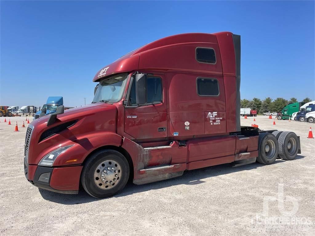 Volvo VNL860 Prime Movers