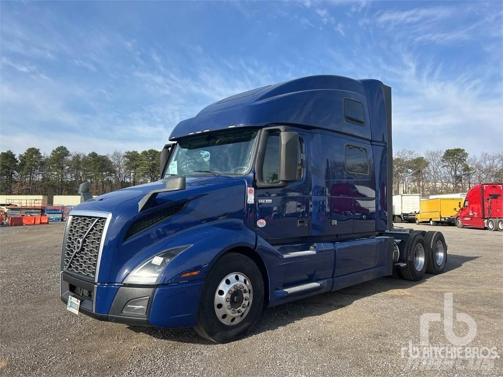 Volvo VNL860 Prime Movers