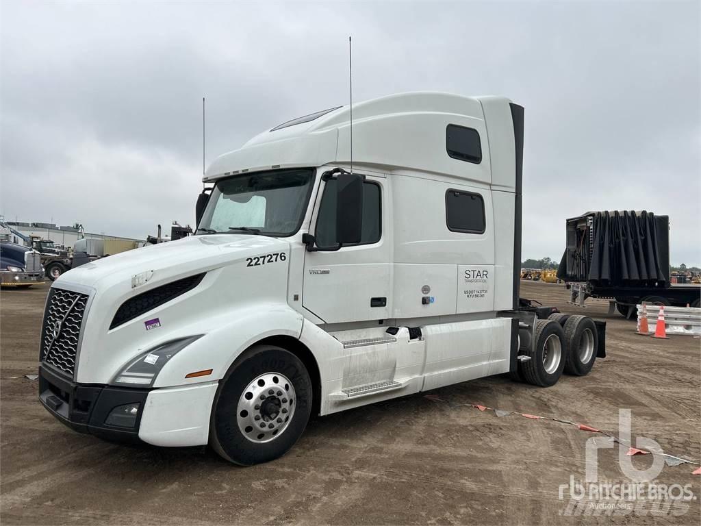 Volvo VNL860 Prime Movers