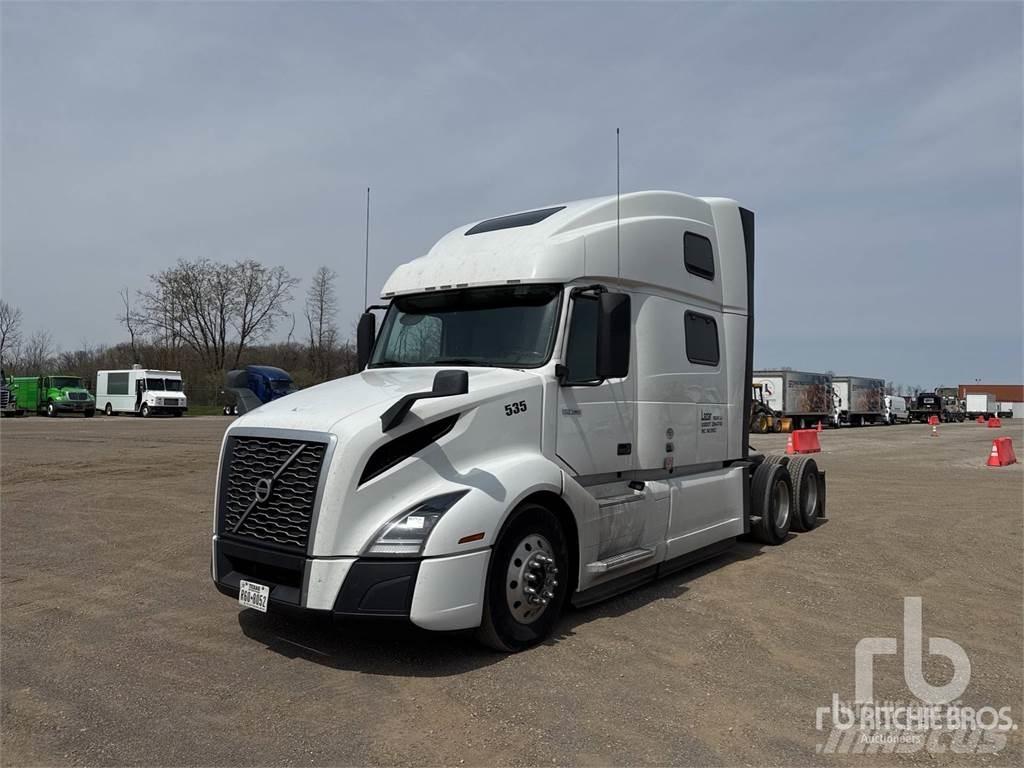 Volvo VNL860 Prime Movers