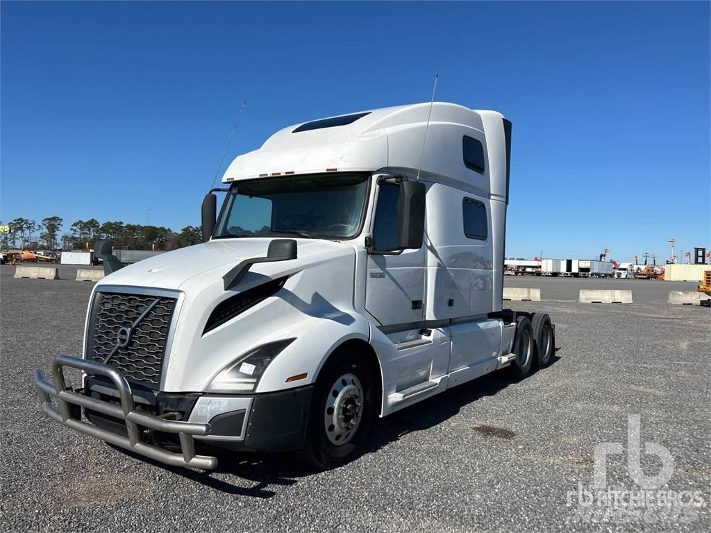 Volvo VNL860 Prime Movers