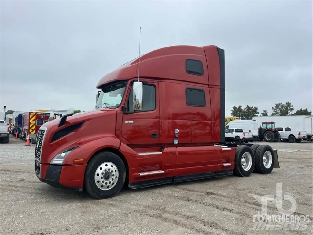 Volvo VNL860 Prime Movers