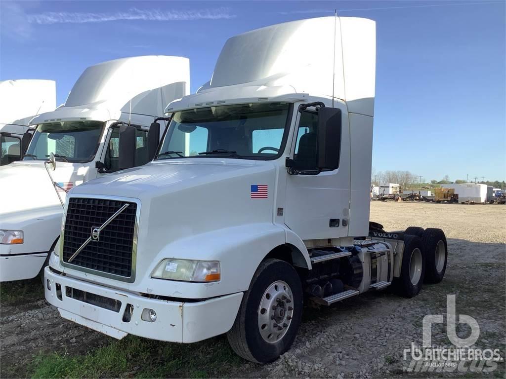 Volvo VNM Prime Movers