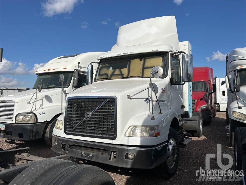 Volvo VNM Prime Movers