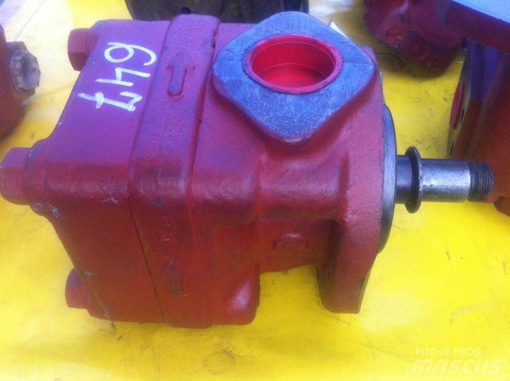 Vickers V330-24-3A Hydraulics