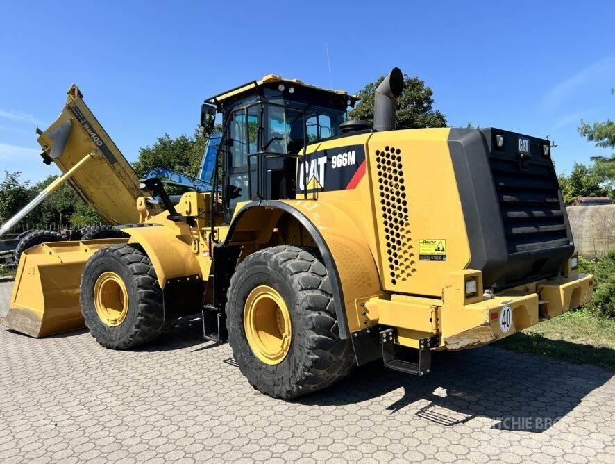 CAT 966M Wheel loaders